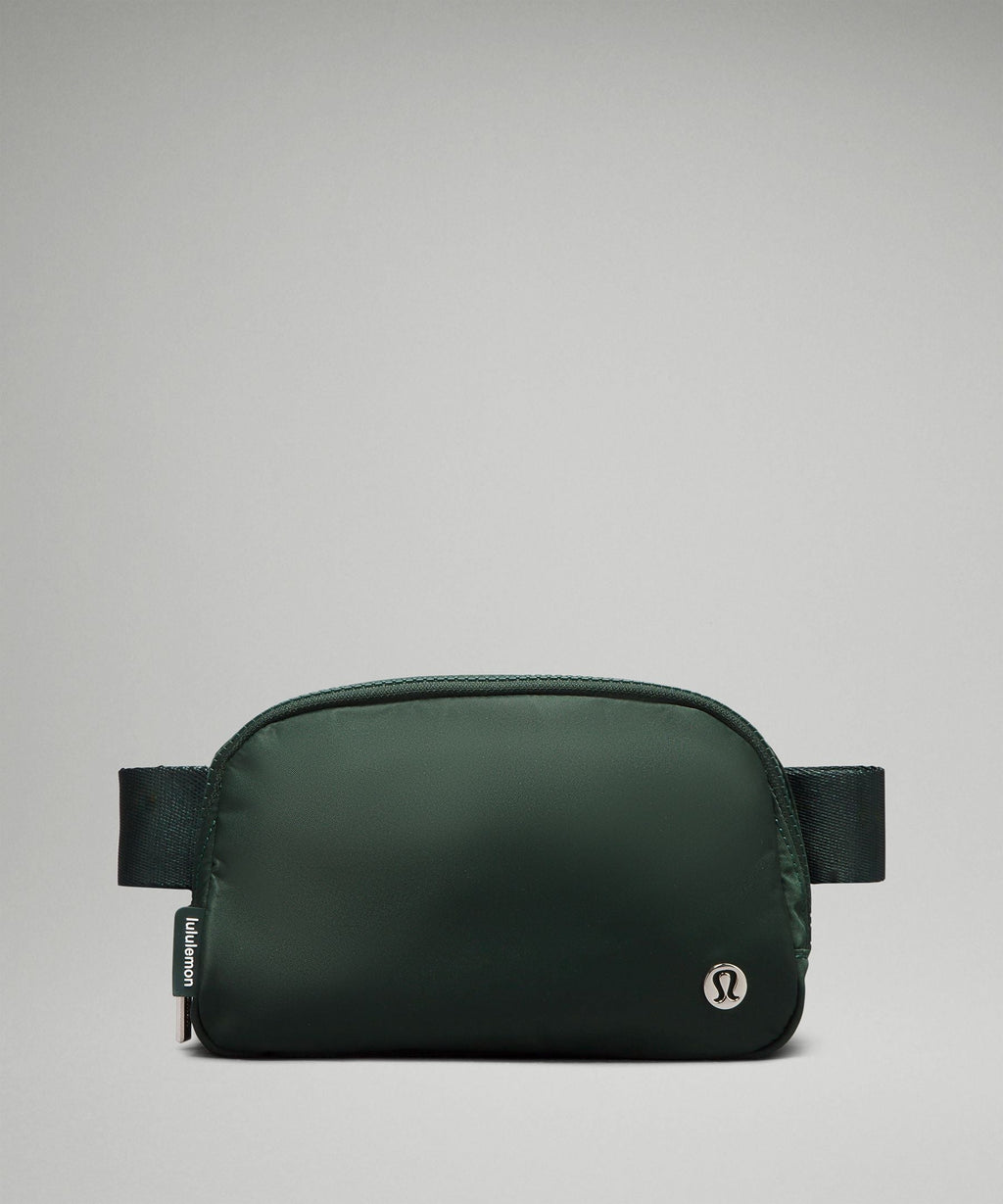Lululemon everywhere belt bag